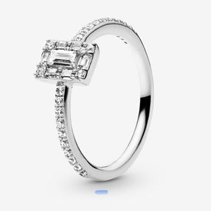 Pandora Sparkling halo ring